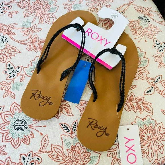 Roxy Shoes Nwt Black Braided Slip On Flip Flops Poshmark